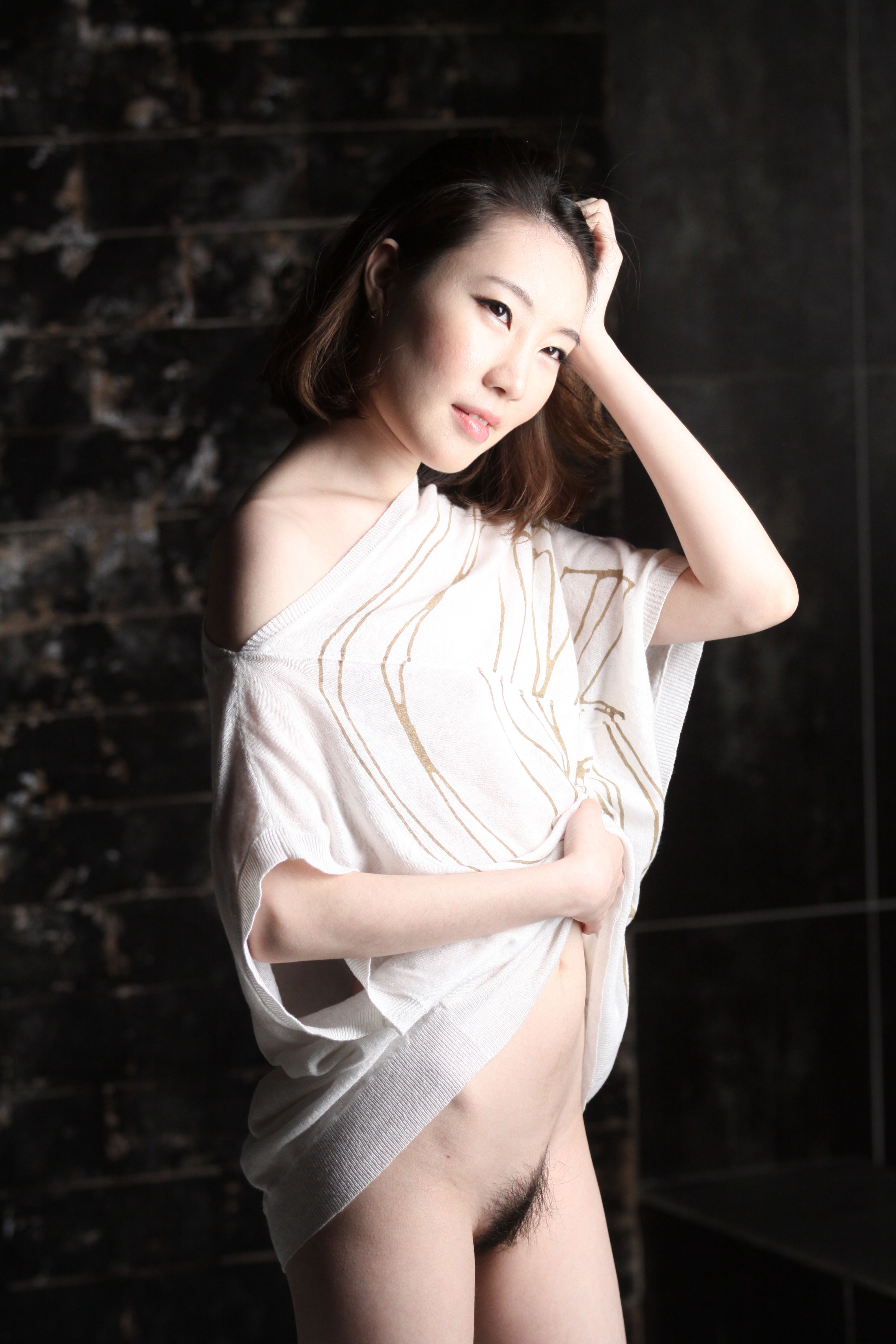 미분류 / 26번 1143장 796메가 j양